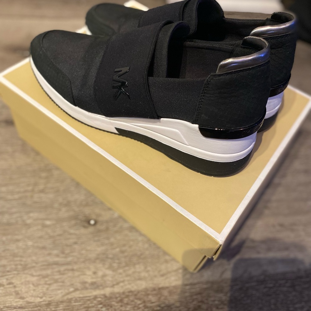 Gently used box included